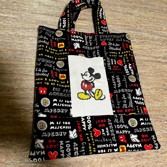 Disney’s Mickey Mouse tote bag for kids - Picture 4 of 9